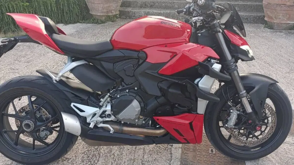 Ducati Streetfighter V2 (2022 - 24)  (5)
