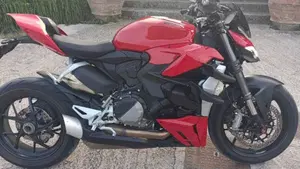 Ducati Streetfighter V2 (2022 - 24)  (5)
