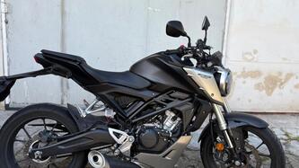 Honda CBR 125 R (2007 - 17) usata