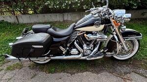 Harley-Davidson 1584 Road King Classic (2007 - 11) - FLHRCI 