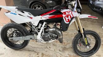 Husqvarna SM 125 (2009) usata