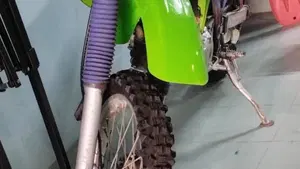 Kawasaki KLX 250 R  (3)
