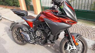 MV Agusta Turismo Veloce 800 Lusso SCS (2021 - 25) usata