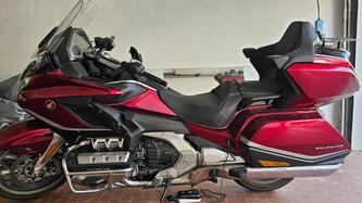 Honda GL 1800 Gold Wing Tour DCT (2021) usata
