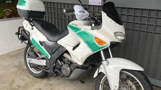 Aprilia Pegaso 650 IE (2003 - 04) usata