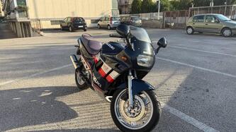 Suzuki GSX 750 F epoca