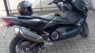 Yamaha T-Max 530 DX (2017 - 19) usata