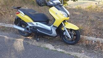 Yamaha X-Max 250 (2007 - 09) usata
