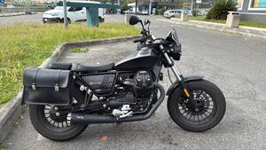 Moto Guzzi V9 Bobber (2021 - 25) 