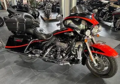 Harley-Davidson 1800 Electra Glide Ultra Classic (2005 - 06) - FLHTCUSE - Annuncio 9740301
