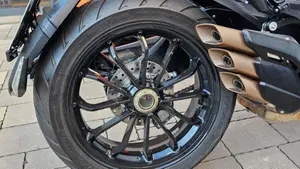 MV Agusta Turismo Veloce 800 Lusso (2021 - 22)  (5)