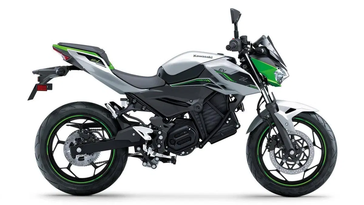 Kawasaki Ninja e-1 (2024 - 26)  (2)