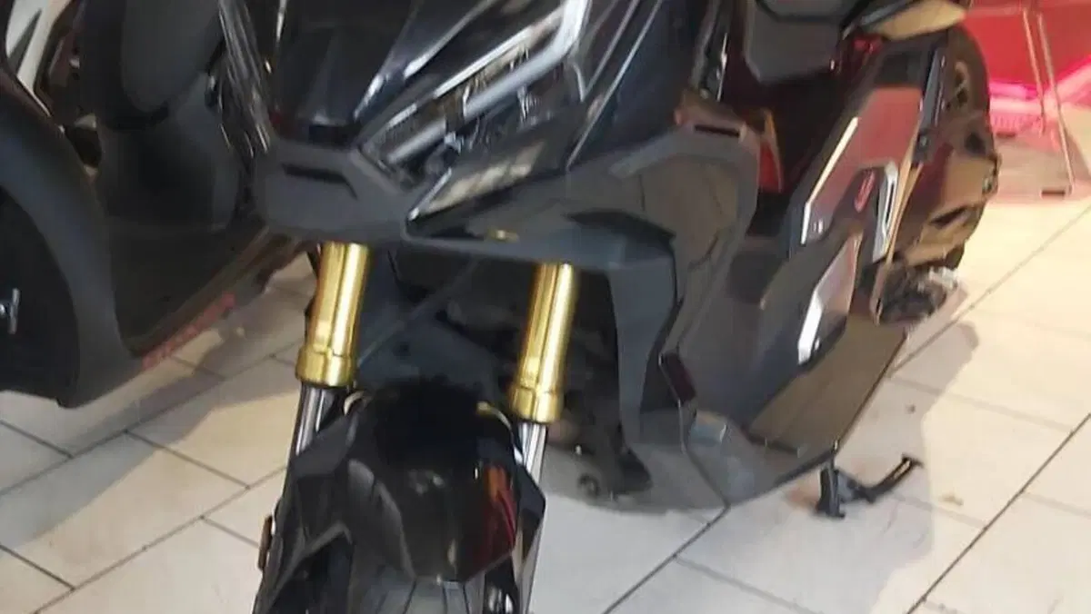 Honda X-ADV 750 DCT Travel (2021 - 24)  (5)