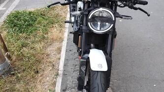 Husqvarna Vitpilen 401 (2021 - 23) usata