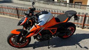 KTM 1290 Super Duke R (2022 - 23) 
