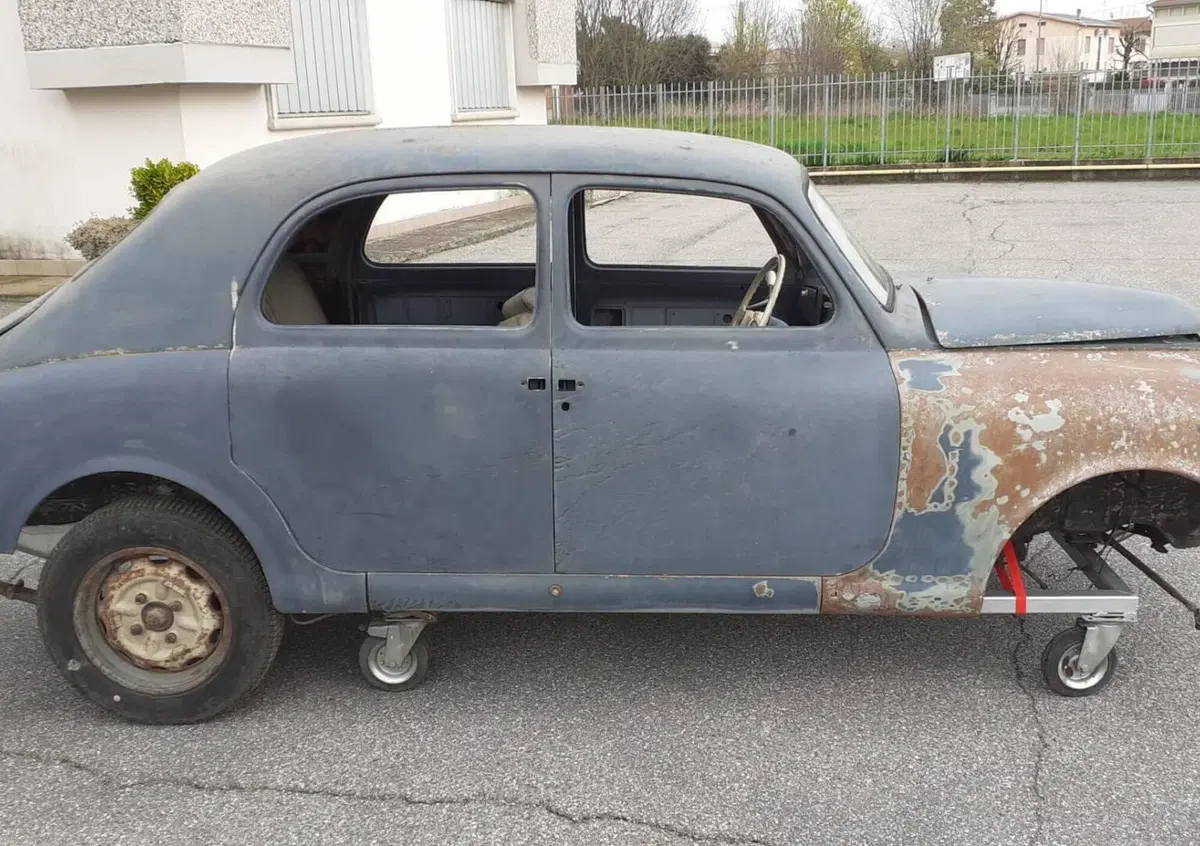 Lancia Appia C10  (2)