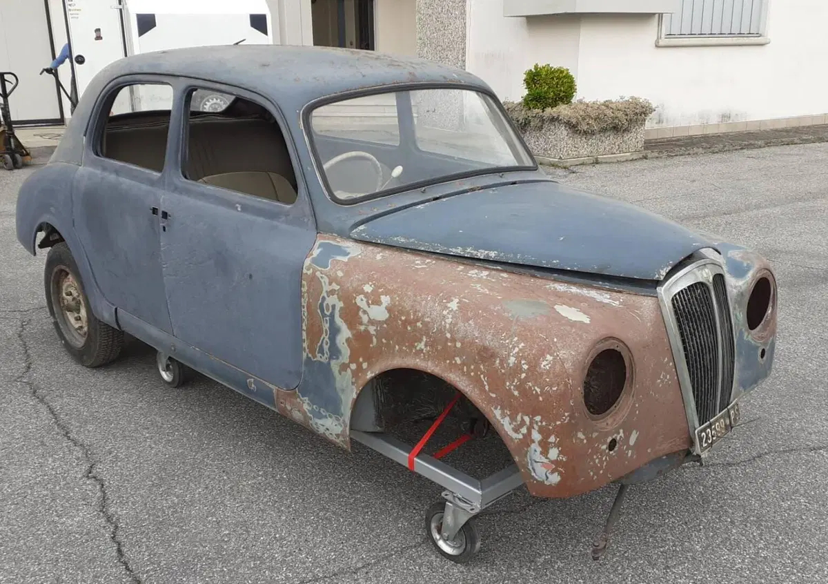Lancia Appia C10  (3)