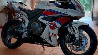 Honda CBR 600 RR (2007 - 08) usata