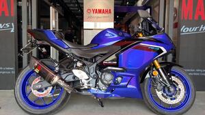 Yamaha YZF R3 (2025) 