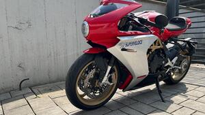 MV Agusta Superveloce 800 (2021 - 25) 