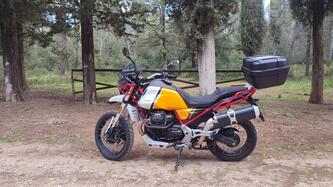 Moto Guzzi V85 TT (2021 - 23)