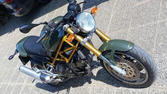 Ducati Monster 900 epoca