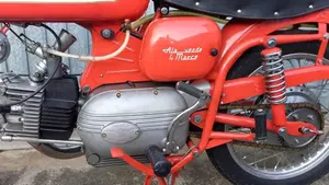 Aermacchi Harley-Davidson   (8)