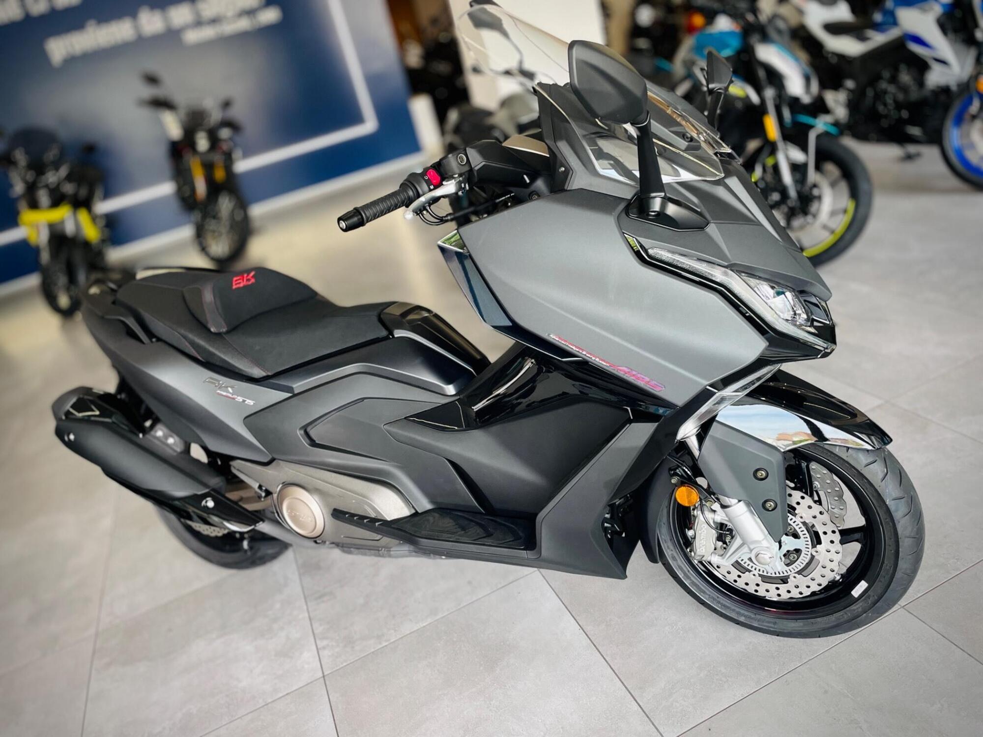 Kymco AK 575 Premium (2025 - 26) Nuova