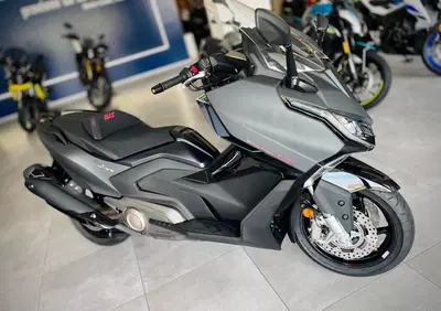 Kymco AK 575 Premium (2025 - 26) - Annuncio 9744460