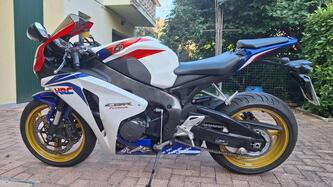 Honda CBR 1000 RR Fireblade (2008 - 11) usata