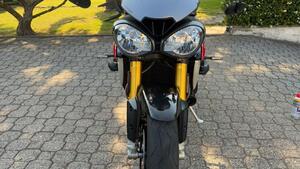 Triumph Speed Triple 1050 R ABS (2016 - 17) 