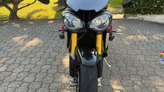 Triumph Speed Triple 1050 R ABS (2016 - 17)