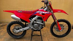 Honda CRF 250 R (2023) 