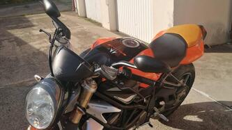MV Agusta Brutale 910 S (2005 - 11) usata