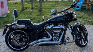 Harley-Davidson Breakout (2021 - 22) 