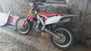 Honda CRF 250 R (2010 - 11) 