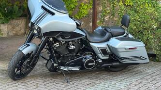Harley-Davidson Street Glide Special (2021 - 23) usata