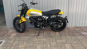Ducati Scrambler 800 Icon (2023 - 25) 