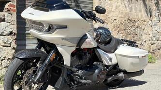 Harley-Davidson CVO Road Glide ST (2024) usata