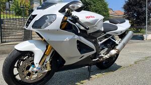 Aprilia RSV 1000 R (2006 - 09) 