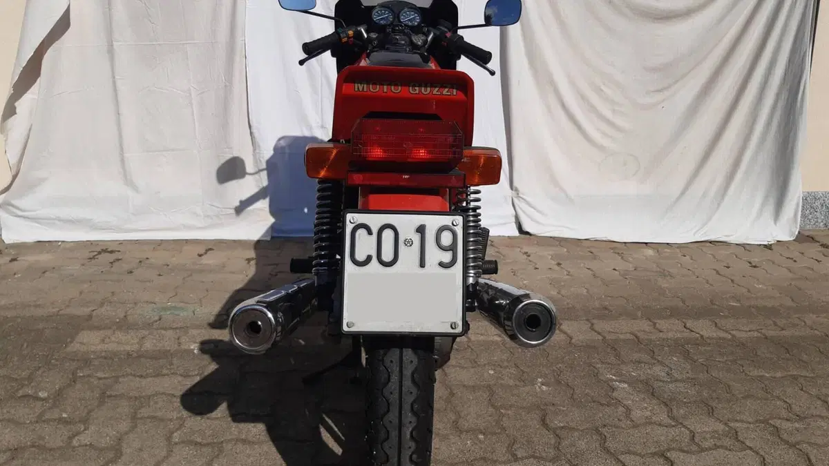 Moto Guzzi   (6)