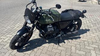 Moto Guzzi V7 III Stone (2017 - 20)