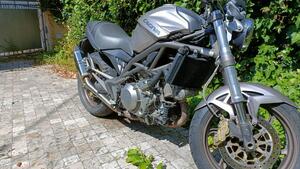 Cagiva Raptor 1000 (2000 - 05) 