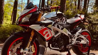 Aprilia Tuono V4 Factory (2015 - 17)