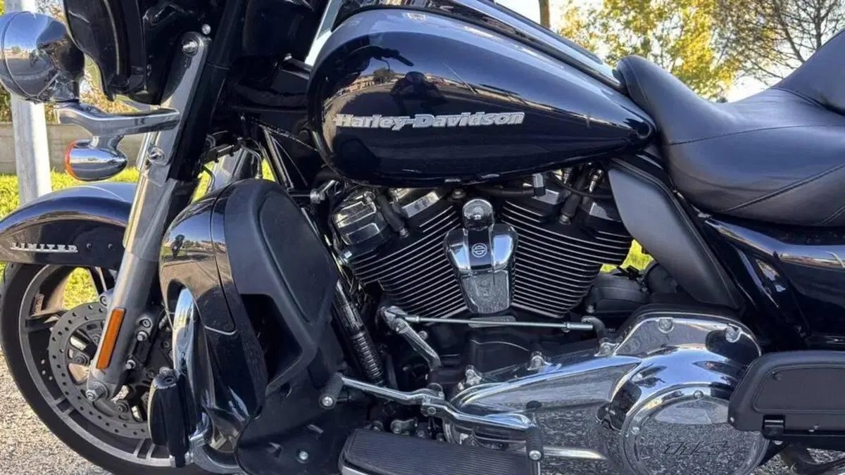 Harley-Davidson 114 Electra Glide Ultra Limited (2020) - FLHTK  (3)