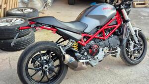 Ducati Monster S4R Testastretta 