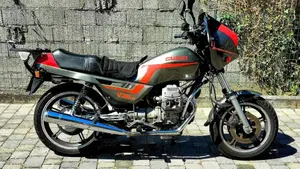 Moto Guzzi  