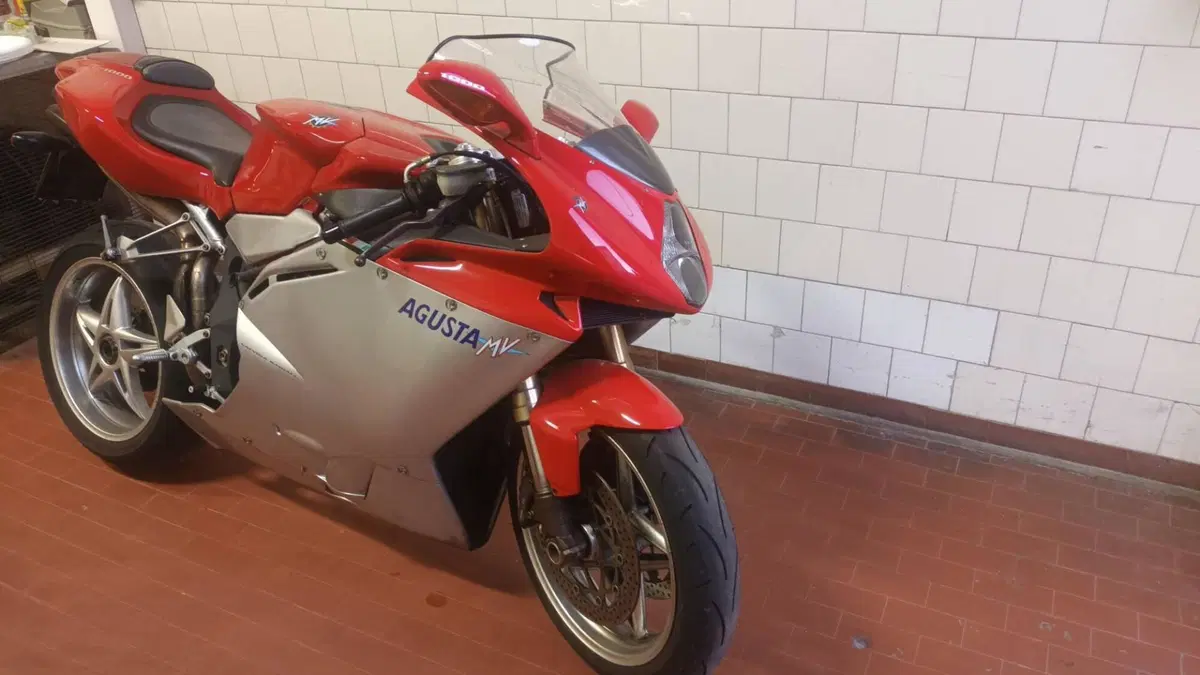 MV Agusta F4 1000 S (2004 - 05)  (8)