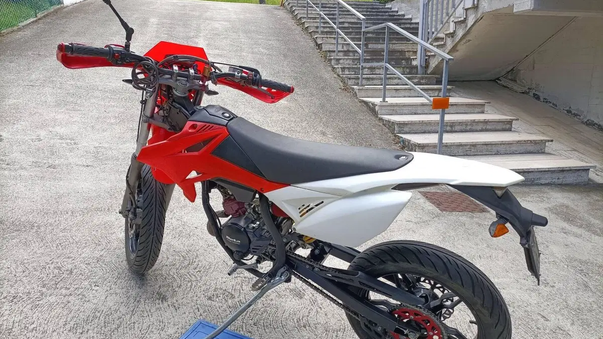 Betamotor RR 50 Motard (2018 - 20)  (4)