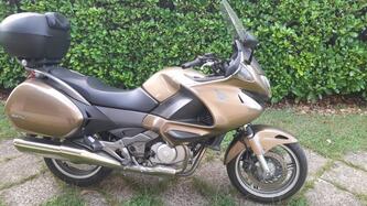 Honda Deauville 700  usata